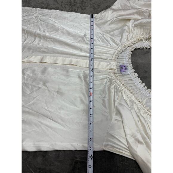 Sleeper Paloma Silk Maxi Dress White Off Shoulder Lace Trim Romantic XL - Picture 11 of 16